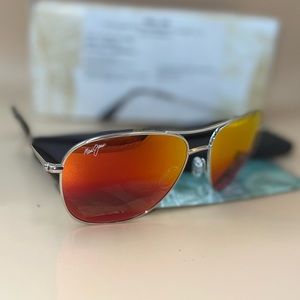 Maui Jim CLIFF HOUSE ~NIB~ Titanium Frames / Polarized Lenses